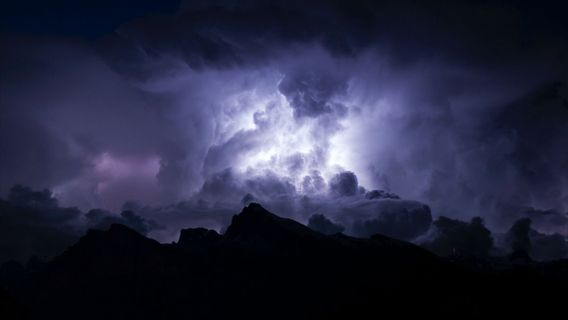 テキサスの夜空の神秘的な叫び声