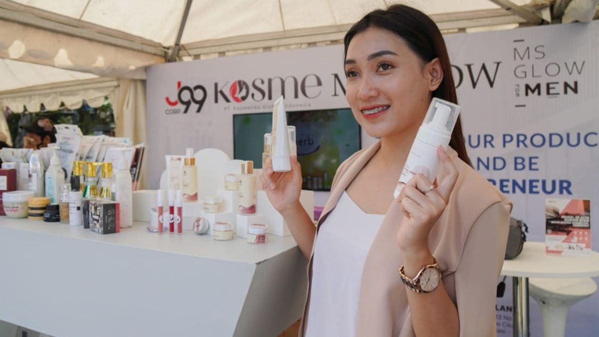 Kosme Invites Students To Become Young Beautypreneurs