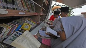  Kominfo Siap Duduk Bareng Stakeholder Hasilkan Solusi Berantas Pembajakan Buku