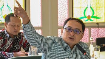 رئيس مجلس إدارة بورصة إندونيسيا يتنحى، ويأمل مجلس النواب أن يكون خلفا لإيمان راشمان أكثر احترافا