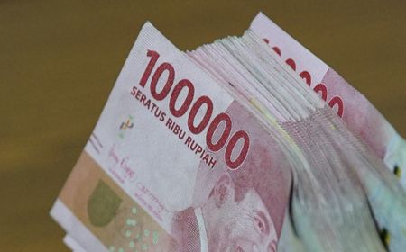 Ribut-Ribut China dengan Amerika Serikat, Rupiah Senin Pagi Naik Turun