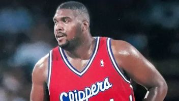 John Williams, The Only Basketball Player To Be Suspended For One Season For Being Overweight