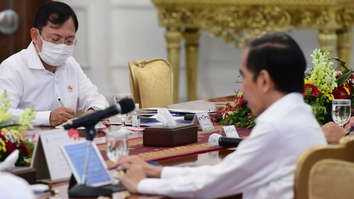 Sondage : La Confiance Du Public Dans Jokowi Et Terawan A Diminué