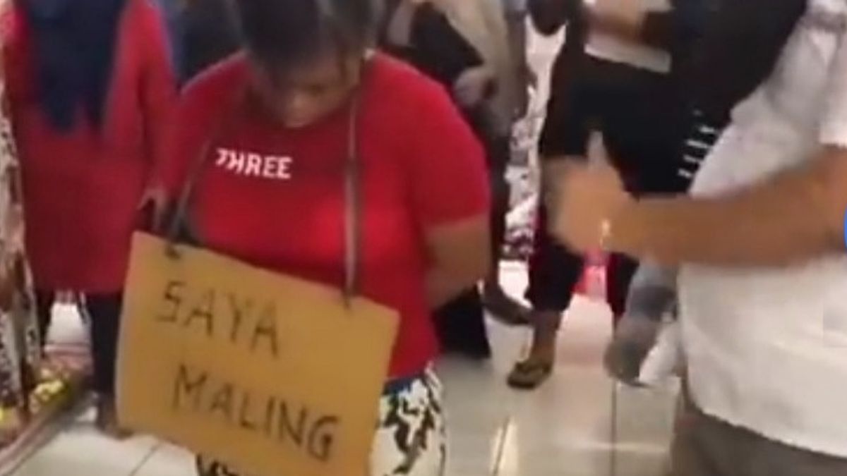 Apes, Maling Wanita di Medan Tertangkap, Diarak Warga dengan Tulisan "Saya Maling"