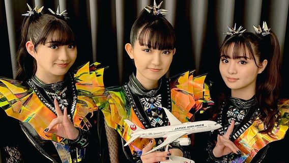 Babymetal Kolaborasi dengan Tom Morello dalam Lagu Bertempo Cepat, <i>METALI!!</i>