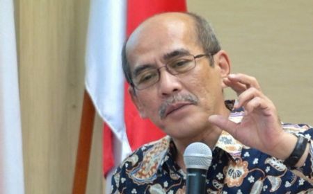 Tak Becus Tangani COVID-19, Faisal Basri: Indonesia Sedang Dihukum Dunia