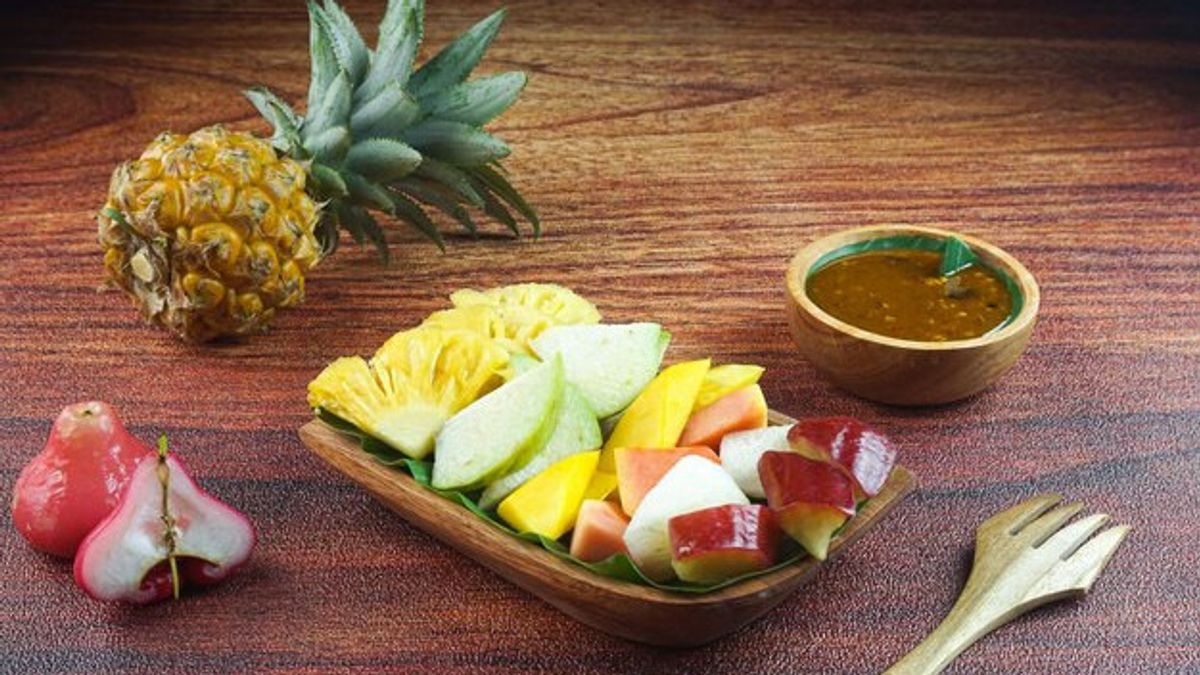 15 Types Of Rujak In Indonesia, Like To Eat Fresh And Spicy Food? Check The List