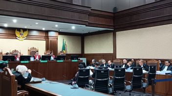 Lebih Berat dari Tuntutan Jaksa, Hakim Vonis Irwan Hermawan 12 Tahun Penjara di Kasus BTS 4G