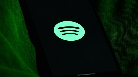 Apple Dituduh Sengaja Halangi Pembaruan Aplikasi Spotify di iPhone