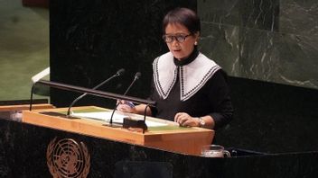 جاكرتا (رويترز) - أعربت وزيرة الخارجية ريتنو مارسودي عن خيبة أملها لأن مجلس الأمن التابع للأمم المتحدة لم يوافق على قرار تبادل إطلاق النار في غزة.