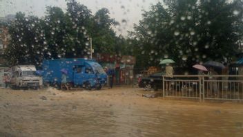 ドクスリ台風が極端な雨を引き起こす:北京は洪水によって水没し、2人が死亡する