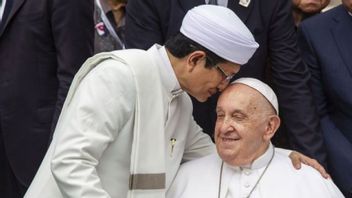 Un économiste de l'UI : La visite du pape François devient un élan pour la répression des troubles sociaux