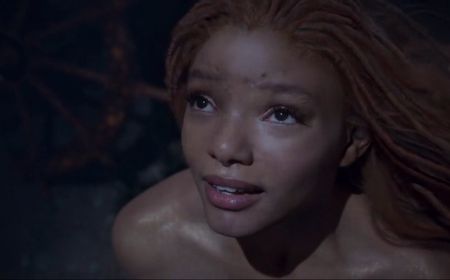 Tampilan Perdana Halle Bailey Sebagai Ariel dalam Teaser The Little Mermaid