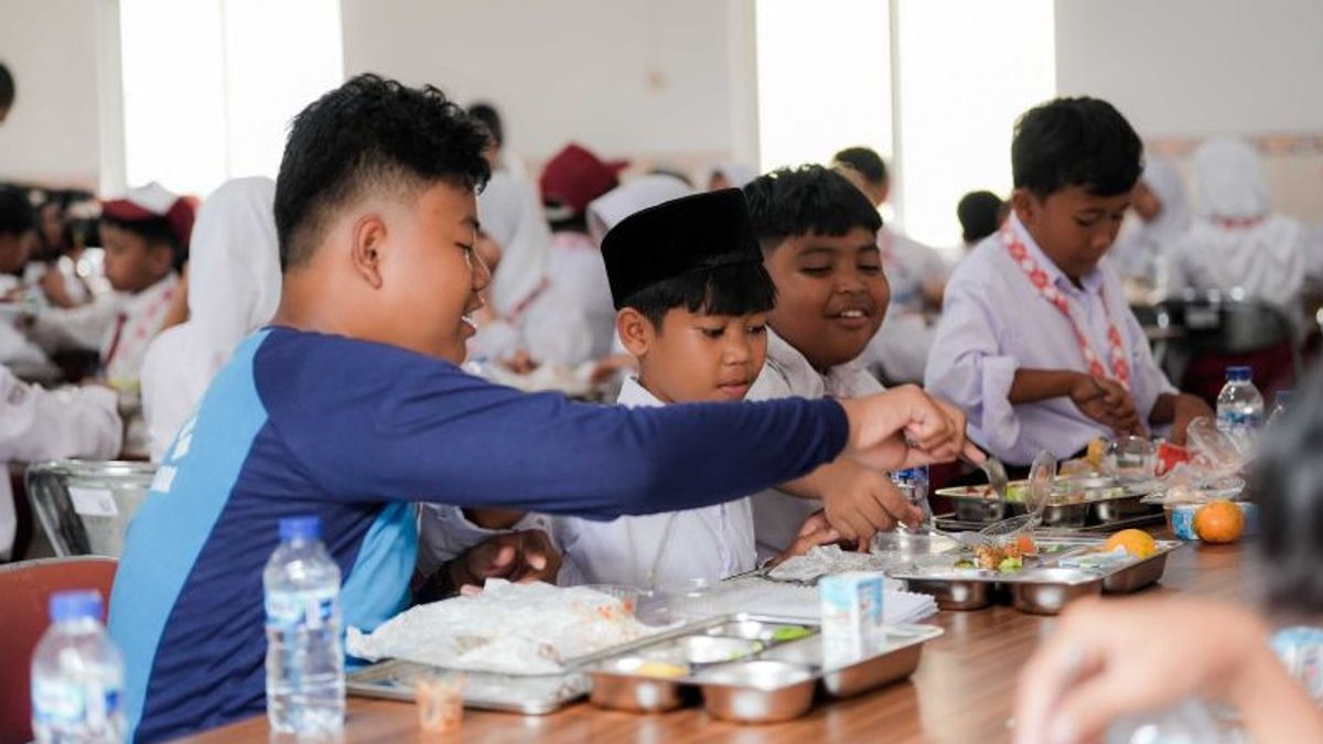 BGN开始向人民学校提供免费营养食品渠道,提议营养进入强制性课程