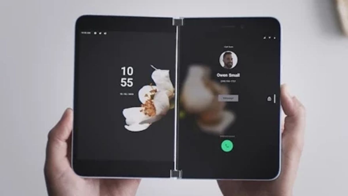 Microsoft Surface Duo Explore Enfin Le Marché Des Téléphones Pliables Le Mois Prochain