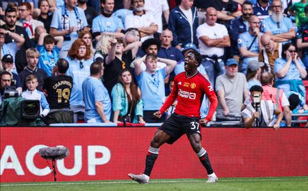 Juara Piala FA, Manchester United Kalahkan Manchester City 2-1