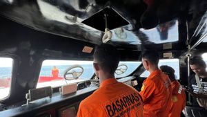 Kapal Motor Angkut 12 Pemudik NTT Mati Mesin Diterjang Gelombang, Butuh 5 Jam untuk Evakuasi