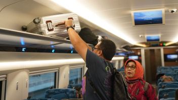 Rules For Riding Fast Trains During Eid Holidays, Passengers Are Only Allowed To Bring 2 Suitcases And One Backpack