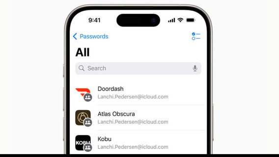 ميزتان 1Password غير موجودتين في تطبيق كلمة مرور Apple