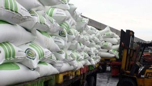 Kebutuhan Pupuk Urea dan Phonska di Karawang Tahun 2023 Capai 88.166 Ton