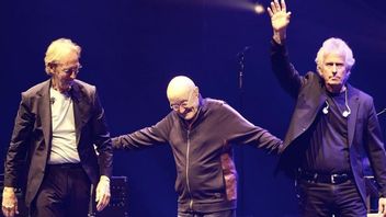 Mike Rutherford Sebut Konser Terakhir Genesis 