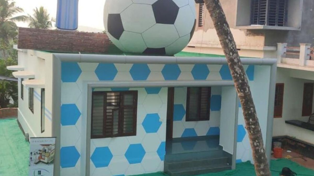 阿拉伯联合酋长国企业家在印度为莱昂内尔·梅西球迷买房