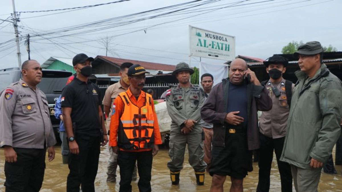 Tim SAR Terus Cari Korban Banjir dan Longsor Papua