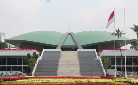 Omnibus Law yang Tak Kunjung Dibahas oleh DPR