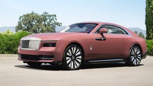 Cerita Dibalik Morganite, Warna Terbaru Rolls-Royce Spectre yang Mewah