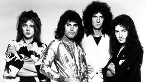 Brian May Ungkap John Deacon Masih Punya Peran di Queen