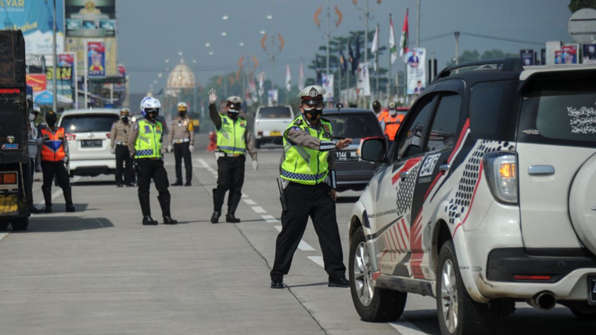 Anggotanya Adu Mulut dengan Polisi di Pos Penyekatan, Danpaspampres: Petugas Tak Paham Aturan