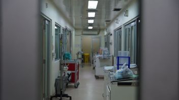COVID-19症例がバリ島で急上昇、ワンヤ病院隔離室が患者を圧倒し始める