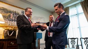 Balas Ucapan Terima Kasih Israel Katz, Menhan AS Minta Iran Terus Dibombardir 
