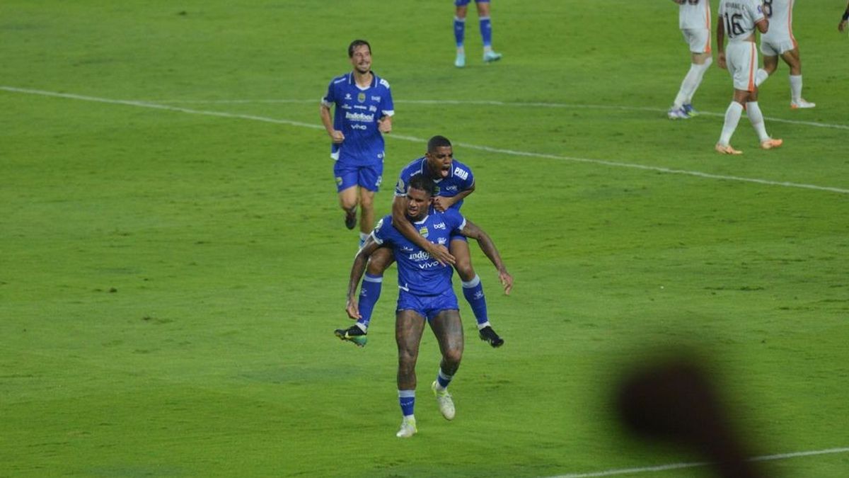Hasil Super League 2025/2026: Persib Menggila, Libas Borneo FC 3-1 