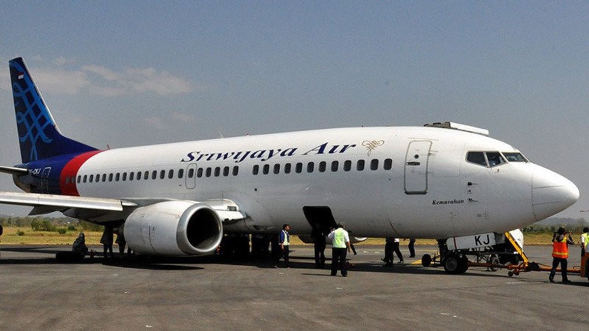 Pilot Sriwijaya Air SJ-182 Sempat Sampaikan Pesan Dua Menit Sebelum Jatuh