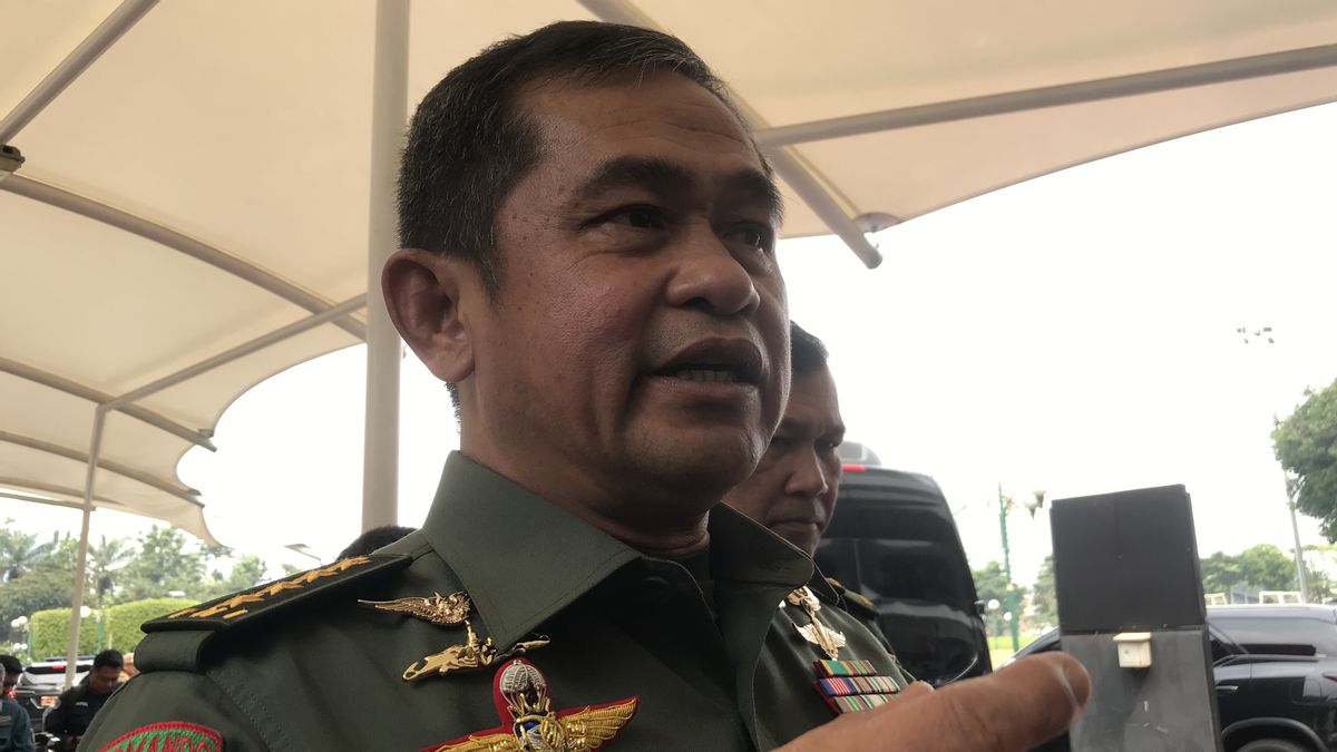 أعطى جوكوي توجيهات مسؤولي TNI-Polri في IKN اليوم