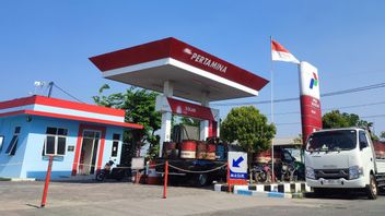 Supporting Fishermen's Operations, PT Perikanan Indonesia Distribution Of Fishing Boat Fuel