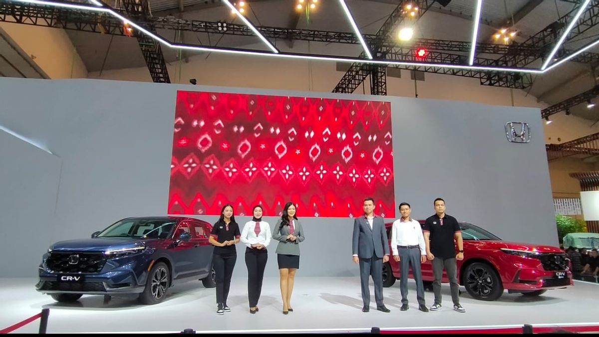 Reflecting On The Company's Value, Honda Launches The Latest Wiraniaga Uniform With A Tie Weaving Motive