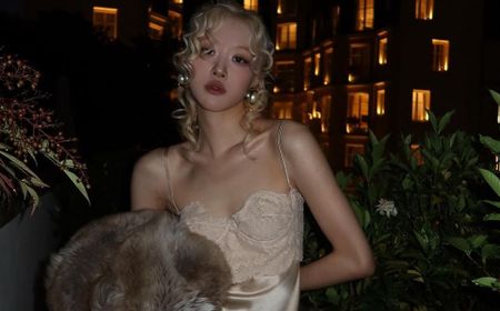 Tampil Berani dalam Balutan Lingerie, Intip 7 Potret Rose BLACKPINK Hadiri Paris Fashion Week