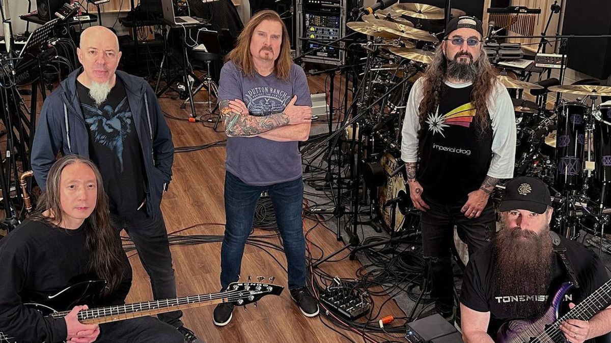 Dream Theater Gathers Best Old Hits In A Special Edition Box Set