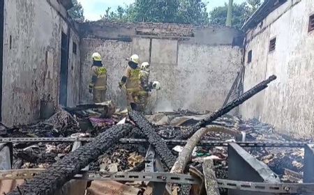 Kebakaran di Bambu Apus Akibat Tabung Gas Meledak saat Dipasang Pemilik Rumah