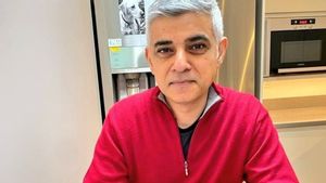 Wali Kota Muslim Pertama Sadiq Khan Kembali Pimpin Kota London