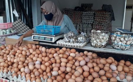 Jelang Natal dan Tahun Baru, Harga Telur Ayam di Pasar Baturaja OKU Sumsel Naik Rp7.000 per Kilogram