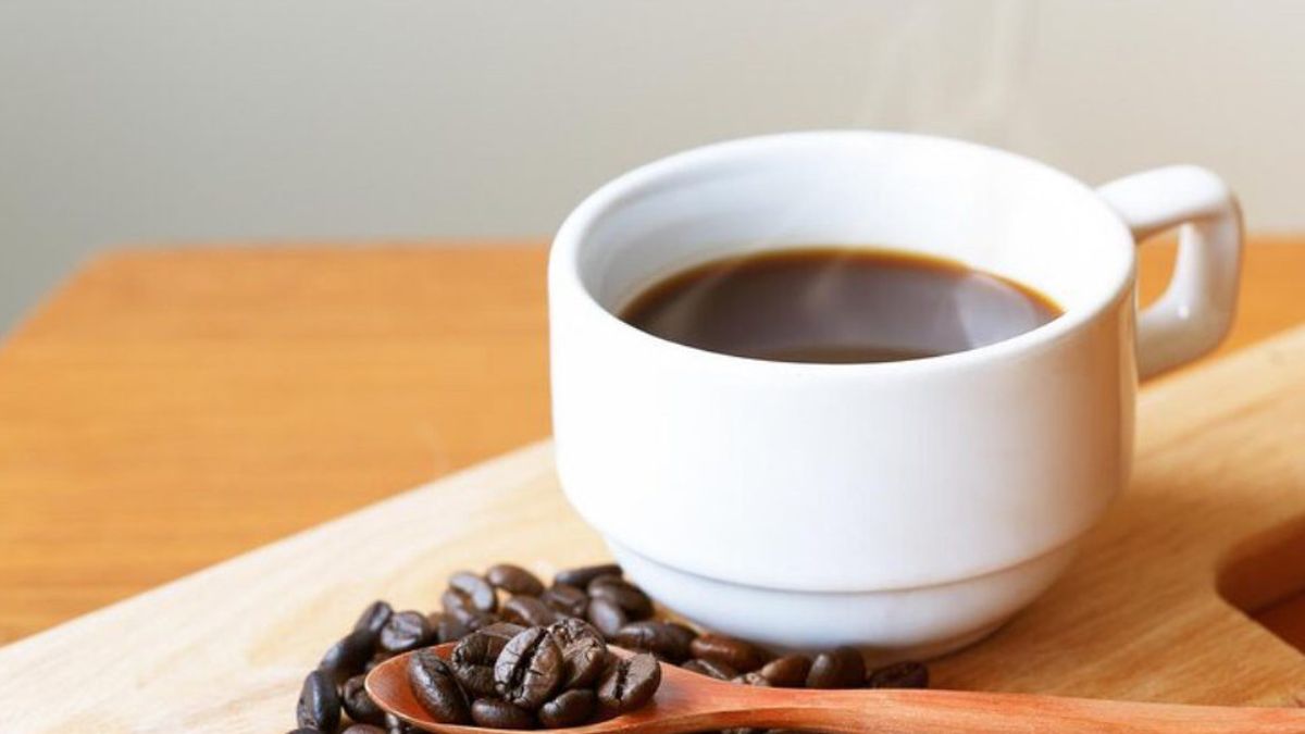 Benarkah Kopi Bikin Kulit Glowing? Ini Fakta Manfaat dan Risikonya