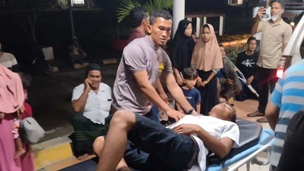 Hirup Gas Beracun Sumur Tambang, Belasan Warga Aceh Timur Dilarikan ke Puskesmas