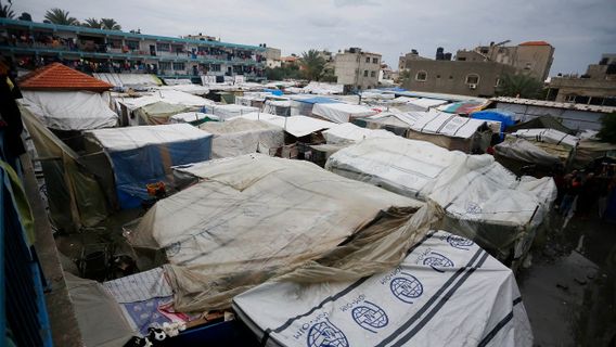 أمر إجلاء إسرائيل غير الإنساني، رئيس حقوق الإنسان التابع للأمم المتحدة: مواطني غزة لا يزالون يتعرضون للقنابل، ومرض حتى الجوع