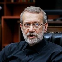 Ayatollah's Adviser Ali Khamenei Calls Central Iran Preparing To Reply Against Israel