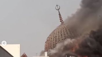 هناك شهود إضافيون تم استجوابهم من قبل شرطة جاكوت فيما يتعلق بحريق مسجد مركز جاكرتا الإسلامي ، والعدد 12 شخصا