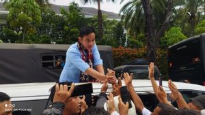 Bertolak Dari KPU, Prabowo-Gibran Sapa Relawan Hingga ke Bundaran HI 