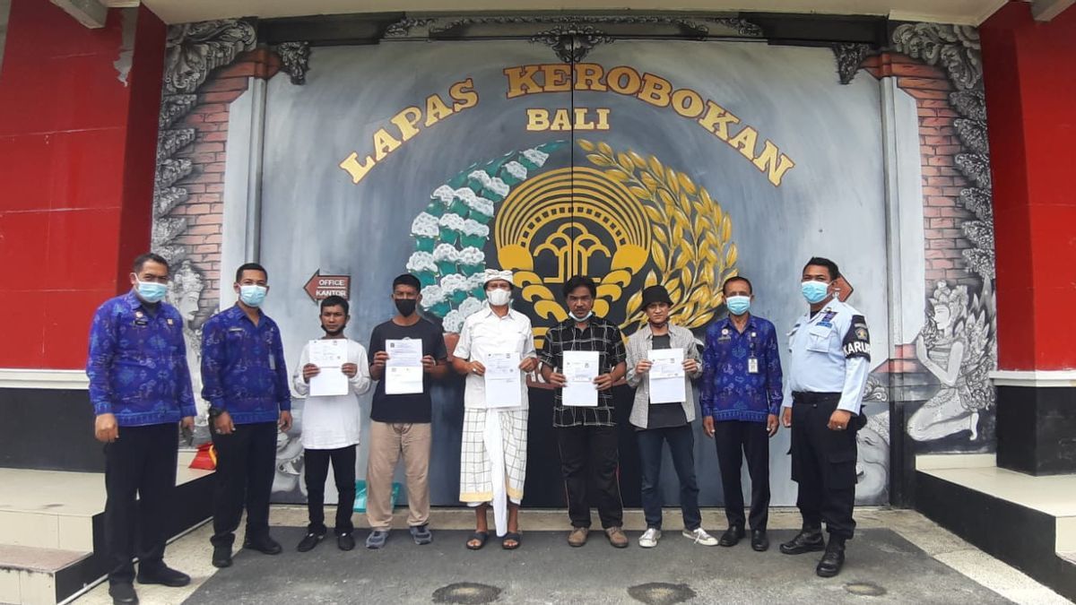 Mantan Wagub Bali Sudikerta Bebas dari Lapas Kerobokan